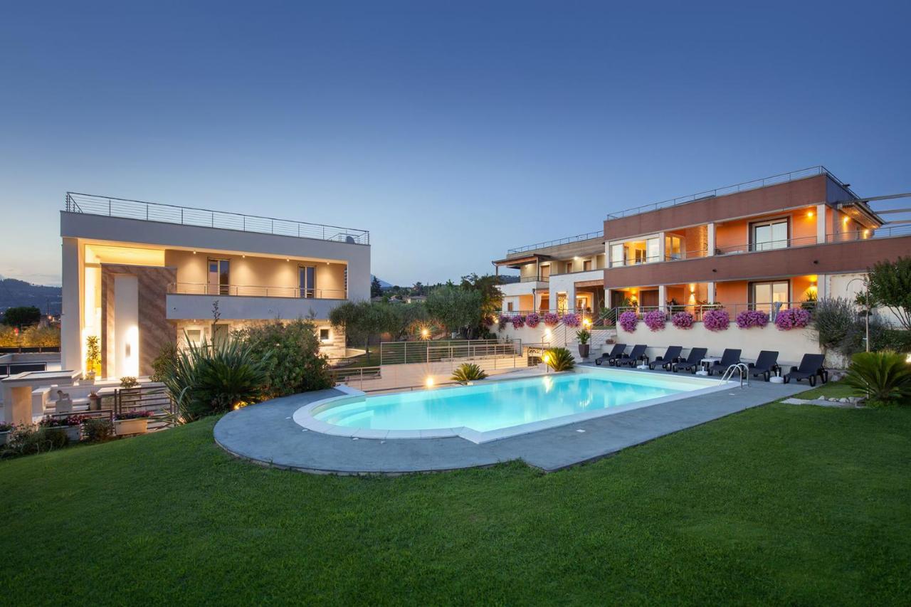 Villa Aurora-Holiday Home Apt 1 Bardolino Ngoại thất bức ảnh